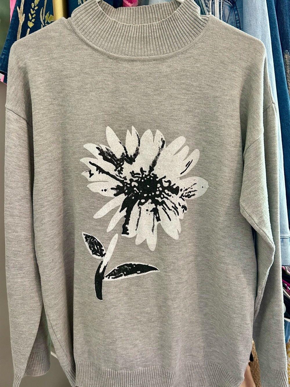 Cozy Gray Floral Turtleneck Sweater - Women's